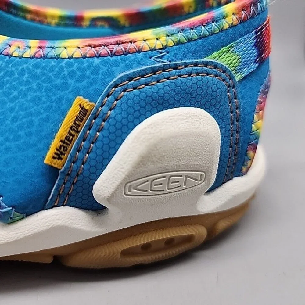 Keen Knotch Creek Big Kids Size 4 Open Toe Sandals Shoes Blue Yellow